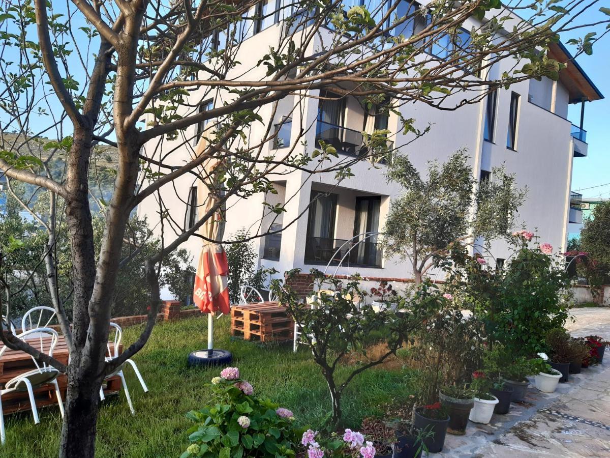Villa Zotaj Ksamil Exteriér fotografie
